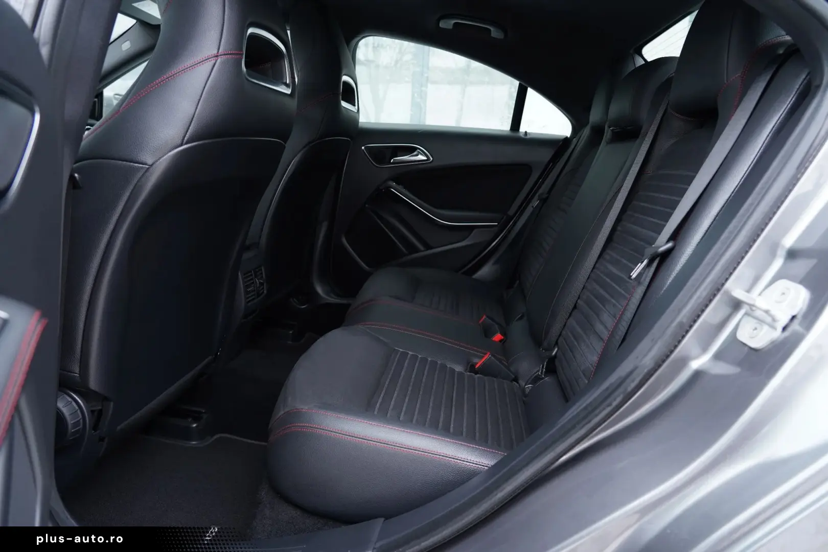 Mercedes-Benz Cla-220