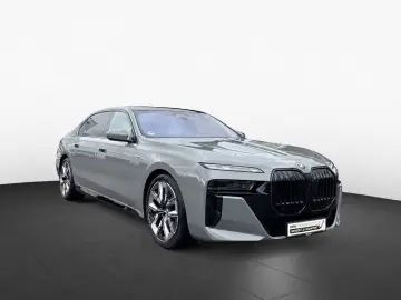 BMW 740 d xDrive M Sport Pro INDIVIDUAL