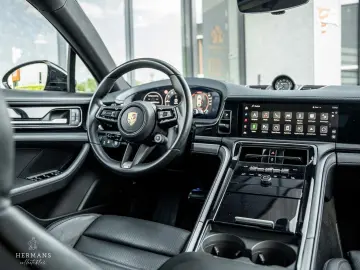 PORSCHE Panamera 2.9 4 E-Hybrid   Sport-Design   Passeng