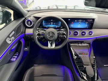 MERCEDES-BENZ AMG GT 53 4M