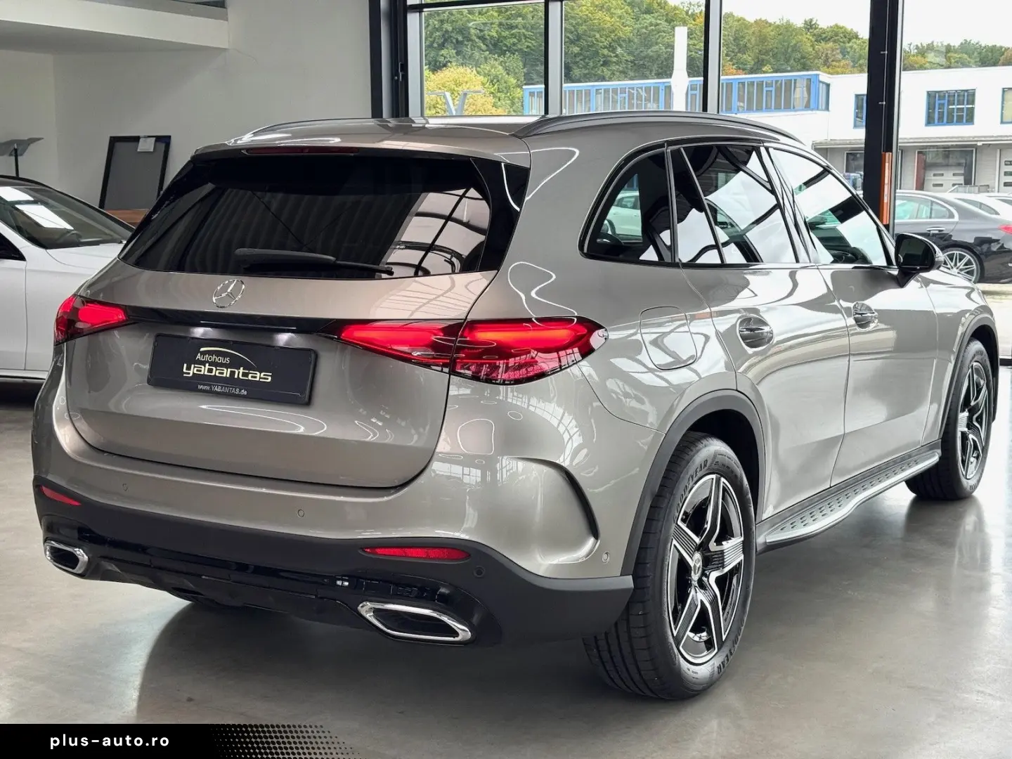MERCEDES-BENZ GLC 300 d 4M AMG