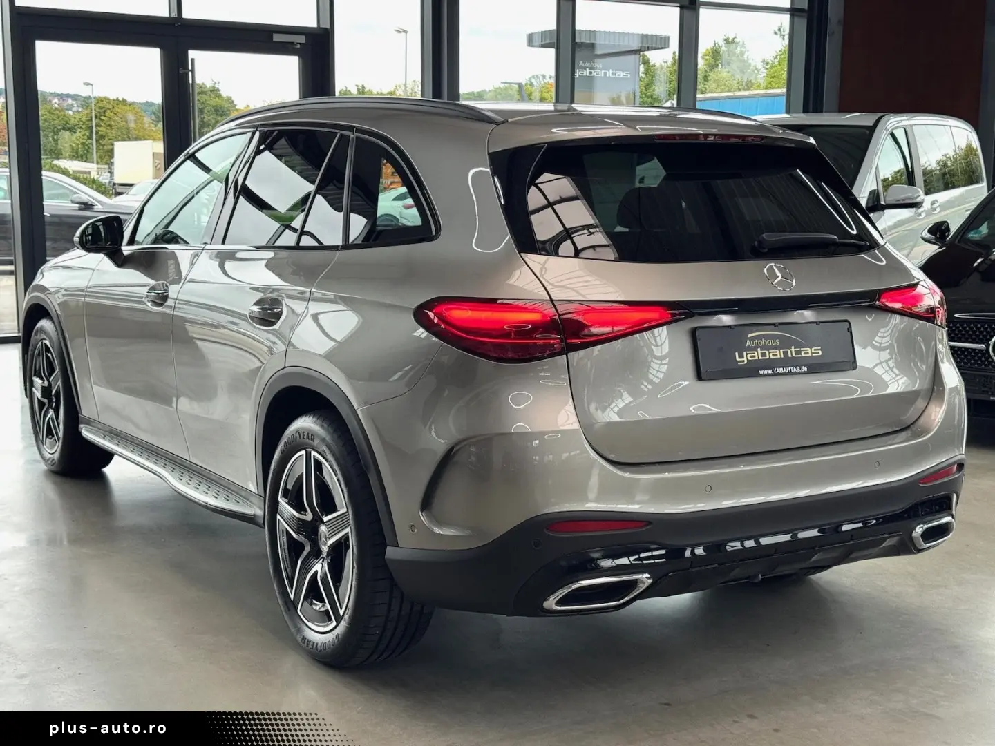 MERCEDES-BENZ GLC 300 d 4M AMG
