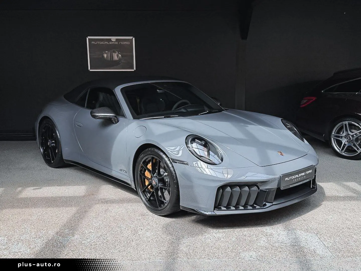 PORSCHE 911 Carrera GTS Cabriolet