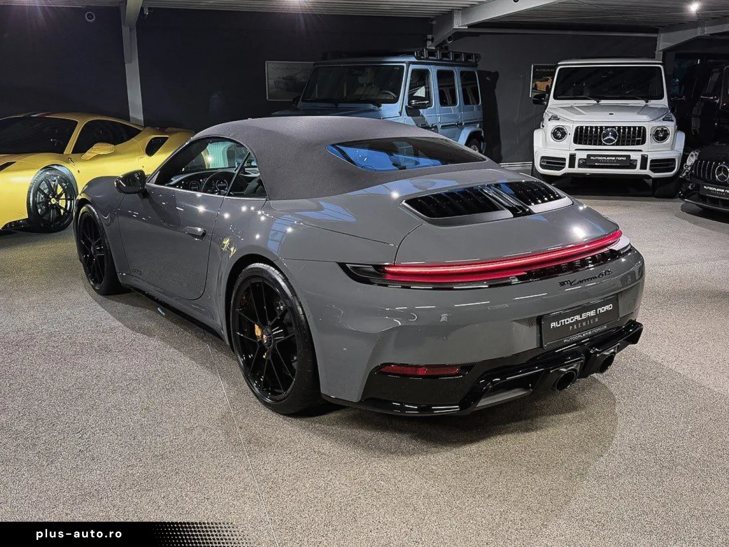 PORSCHE 911 Carrera GTS Cabriolet