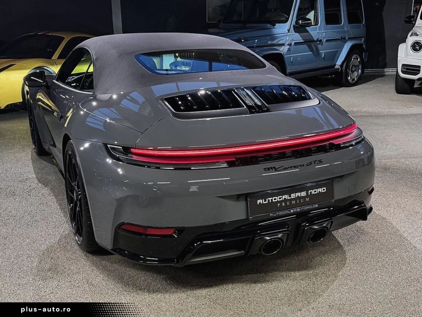 PORSCHE 911 Carrera GTS Cabriolet