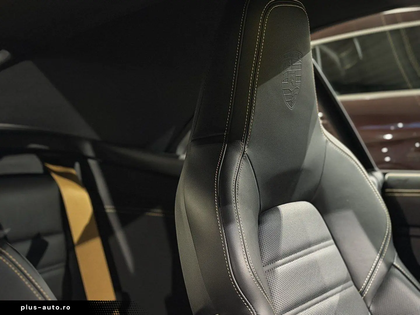 PORSCHE 911 Carrera GTS Cabriolet