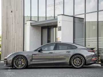 PORSCHE Panamera 4.0 Turbo E-Hybrid