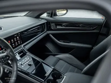 PORSCHE Panamera 4.0 Turbo E-Hybrid