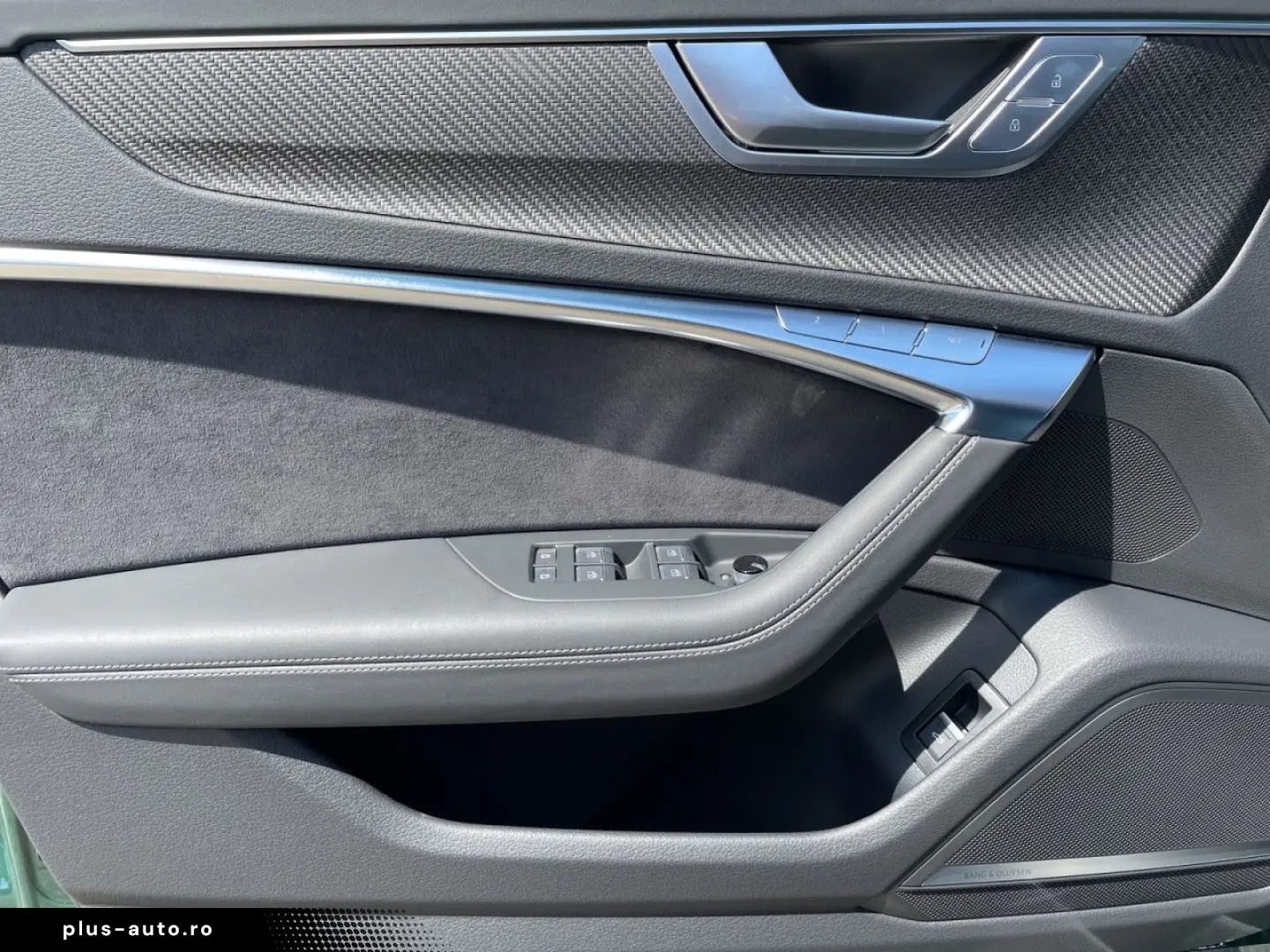 AUDI RS6 Avant 4.0 TFSI qu Sportpaket Head Up Display