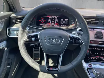 AUDI RS6 Avant 4.0 TFSI qu Sportpaket Head Up Display