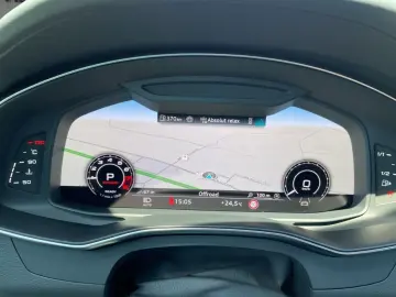 AUDI RS6 Avant 4.0 TFSI qu Sportpaket Head Up Display