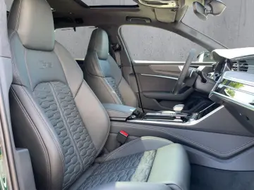 AUDI RS6 Avant 4.0 TFSI qu Sportpaket Head Up Display