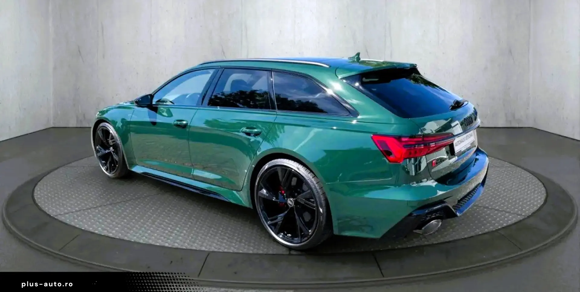 AUDI RS6 Avant 4.0 TFSI qu Sportpaket Head Up Display