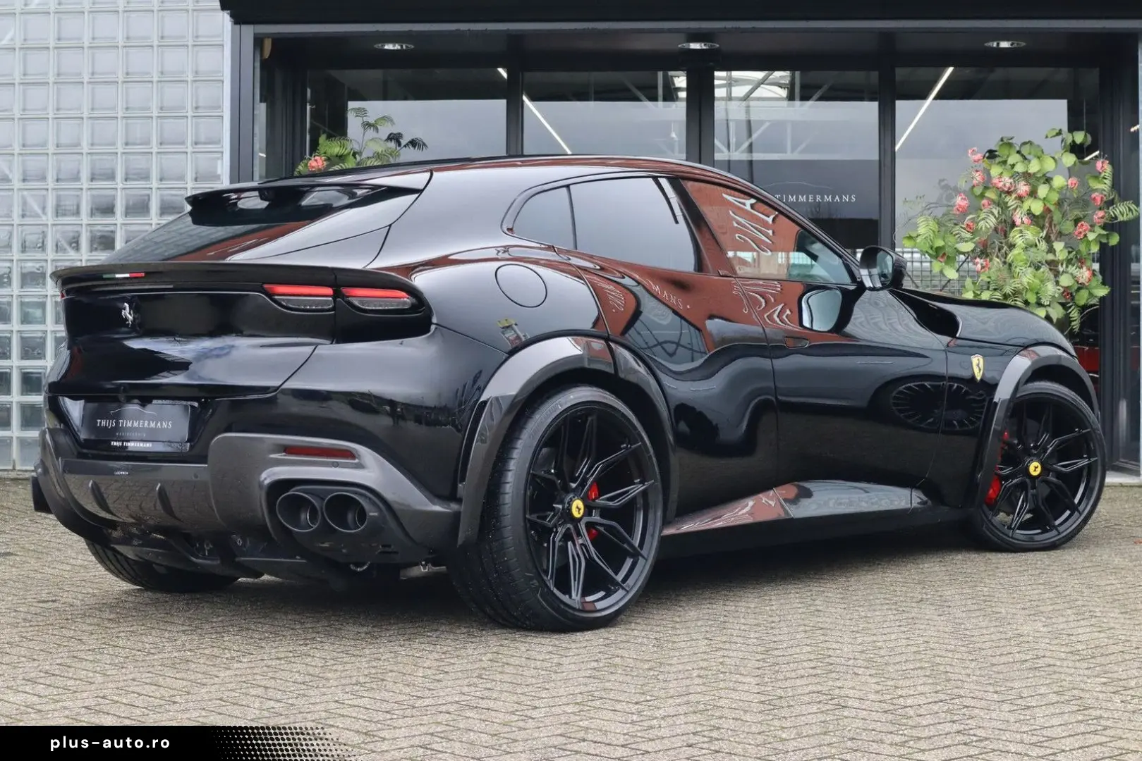 FERRARI Purosangue 6.5 V12   NOVITEC  Carbon