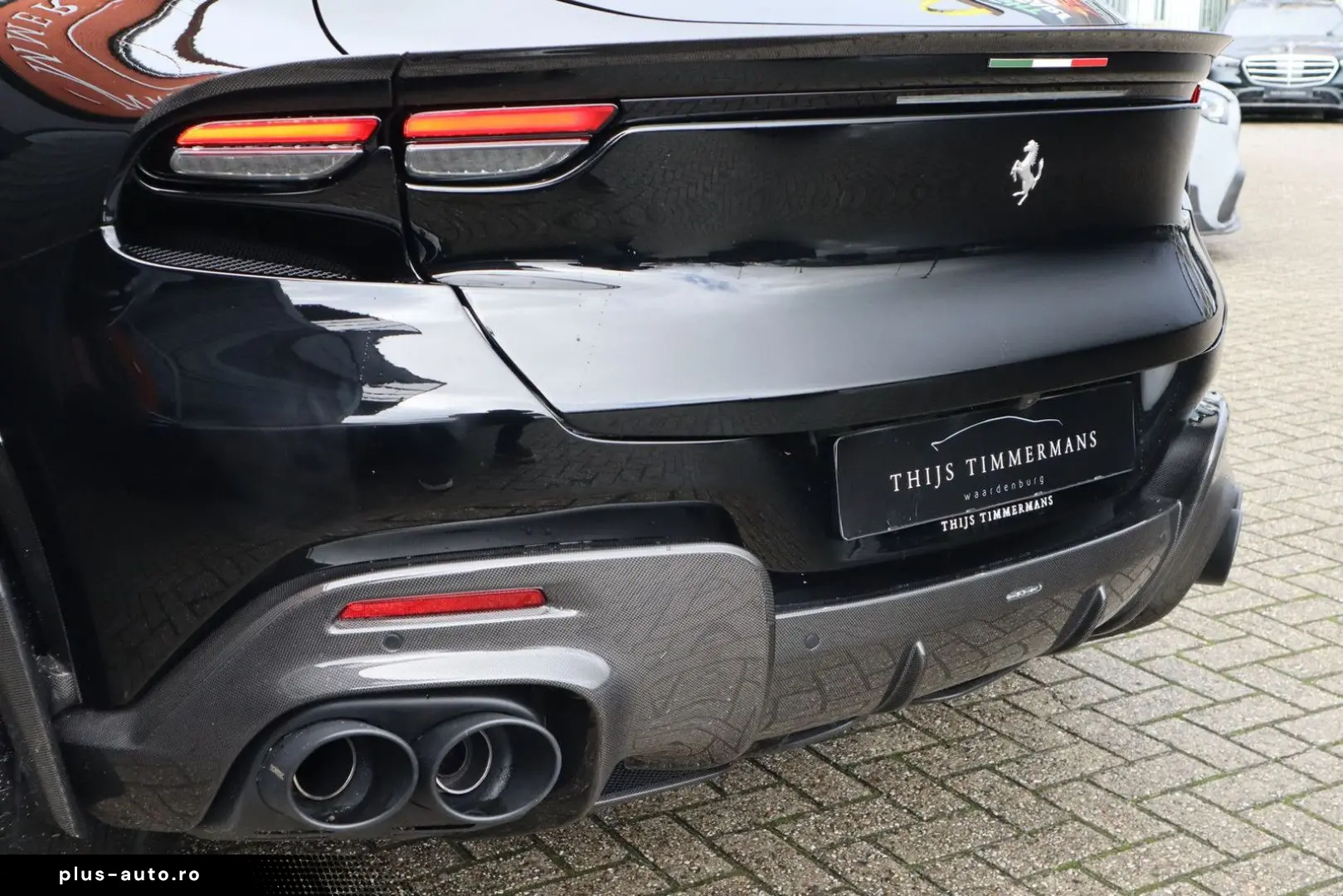 FERRARI Purosangue 6.5 V12   NOVITEC  Carbon
