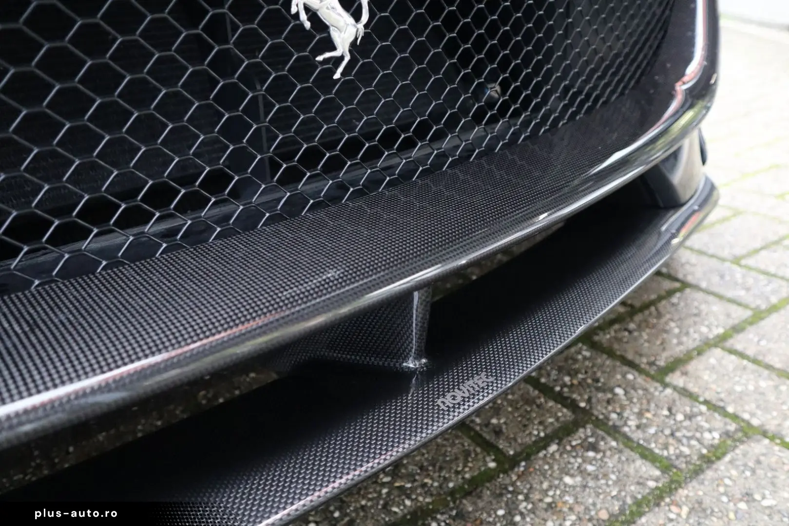 FERRARI Purosangue 6.5 V12   NOVITEC  Carbon