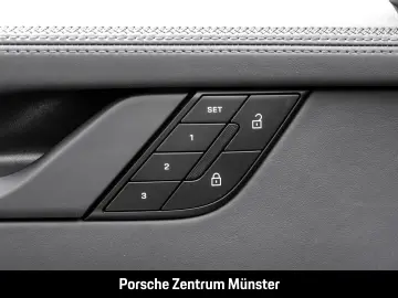 PORSCHE 992 911 Carrera 4 GTS Cabrio Burmester Clubleder