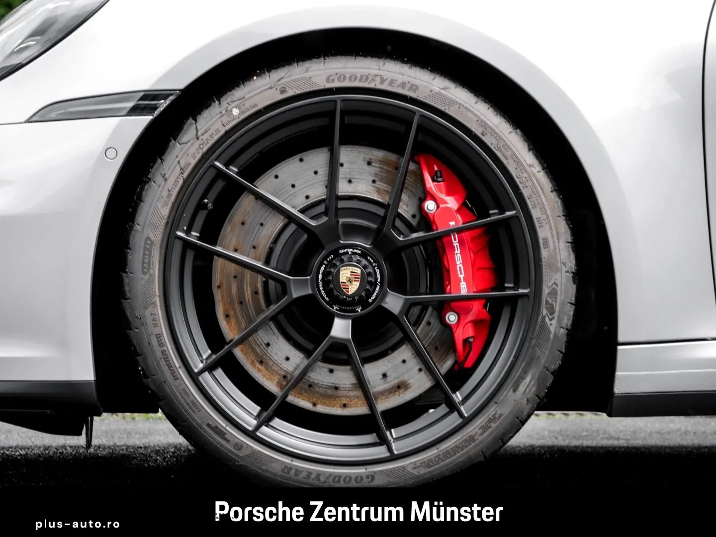 PORSCHE 992 911 Carrera 4 GTS Cabrio Burmester Clubleder