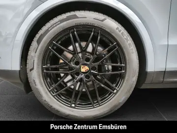 PORSCHE Cayenne E-Hybrid