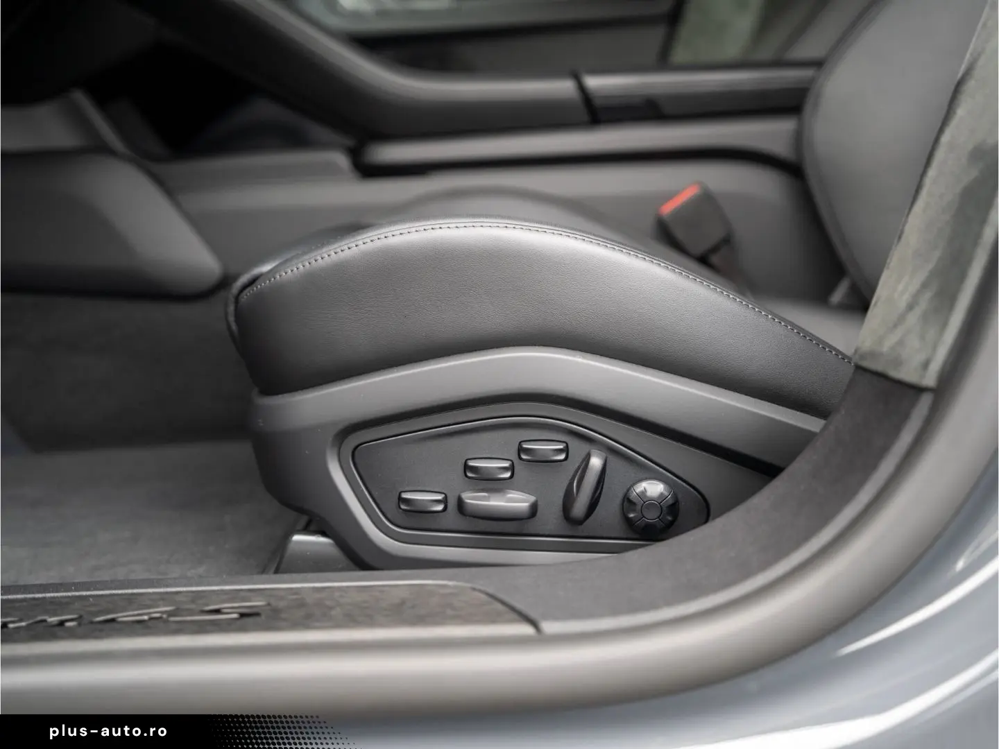 PORSCHE Taycan 4S Sport Turismo SportDesign BOSE HD-Matr