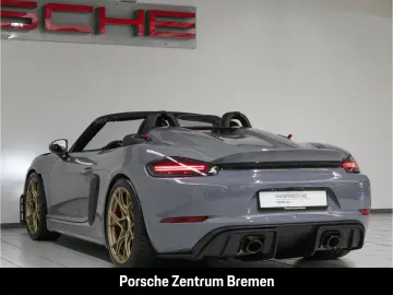 PORSCHE 718 Spyder RS Lift
