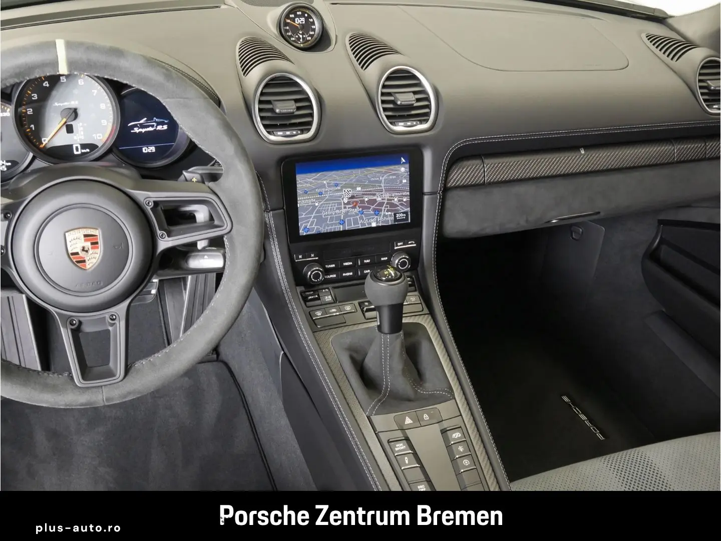 PORSCHE 718 Spyder RS Lift