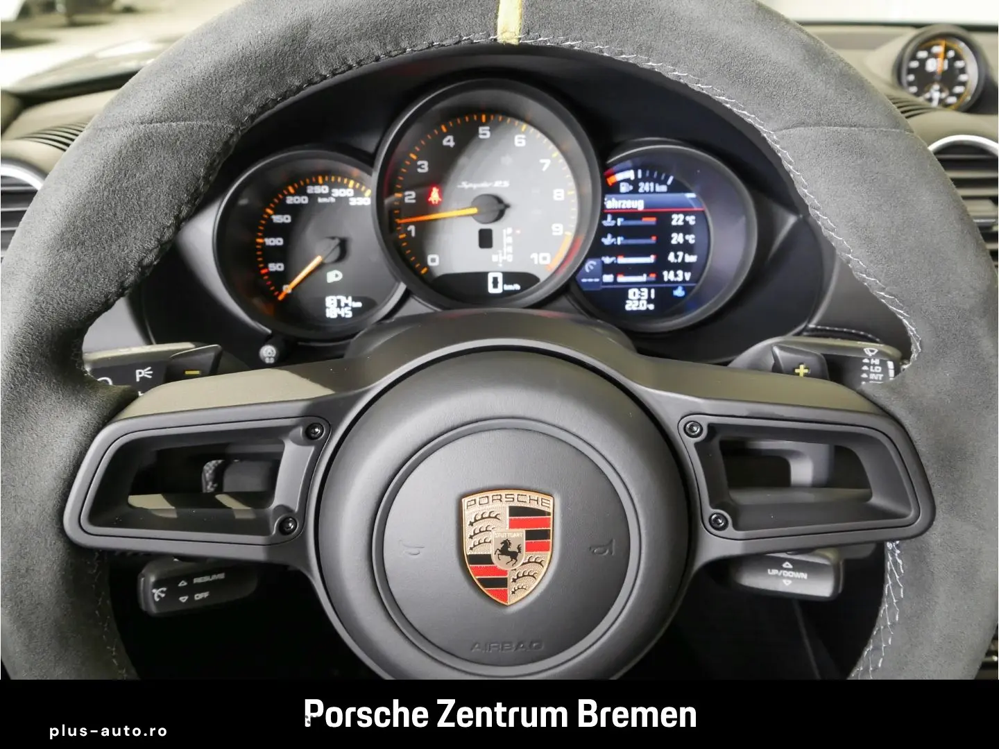 PORSCHE 718 Spyder RS Lift