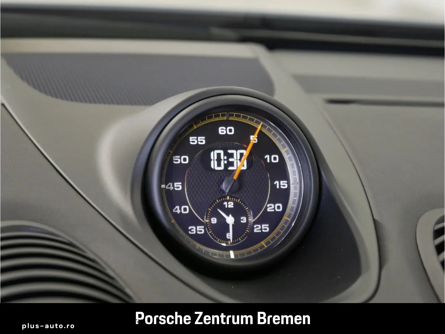 PORSCHE 718 Spyder RS Lift