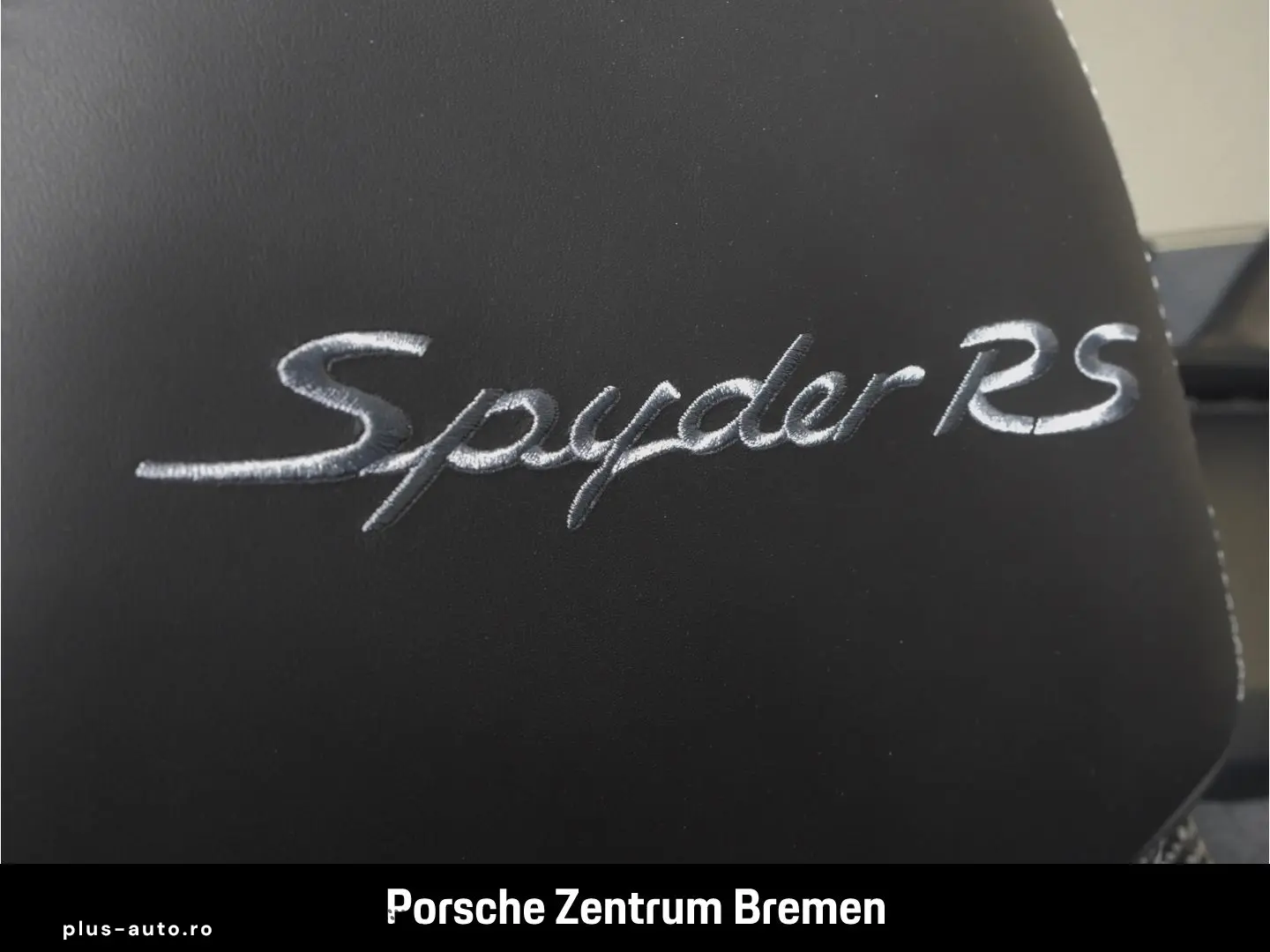 PORSCHE 718 Spyder RS Lift