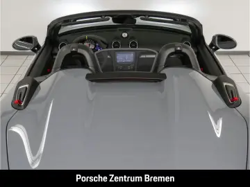 PORSCHE 718 Spyder RS Lift