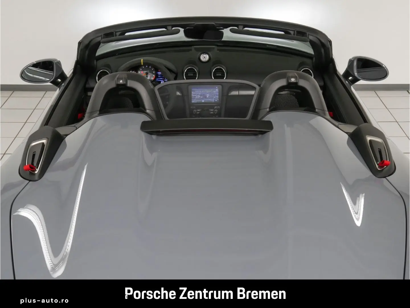 PORSCHE 718 Spyder RS Lift