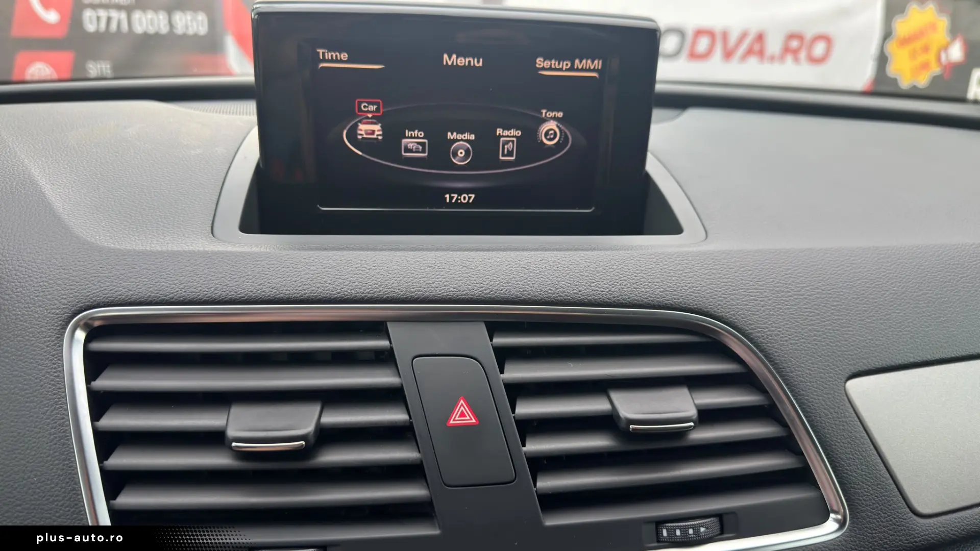 Audi Q3 2.0 TDI   Xenon   Scaune Încălzite   Cârlig