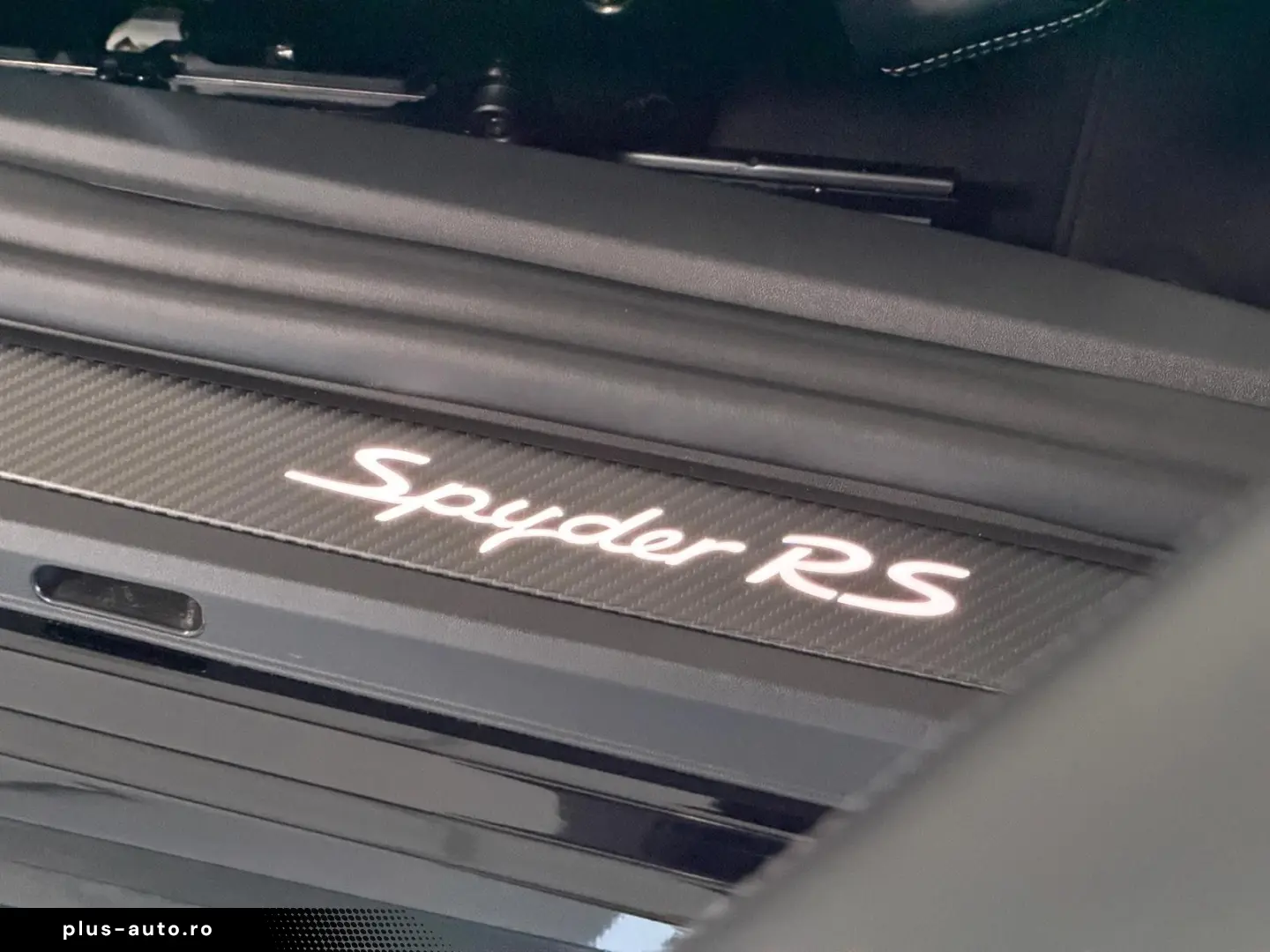 PORSCHE Boxster Spyder RS WEISSACH LIFT SCHALE BOSE