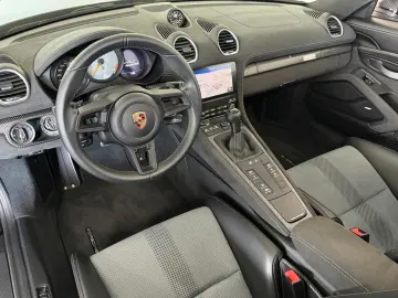 PORSCHE Boxster Spyder RS WEISSACH LIFT SCHALE BOSE