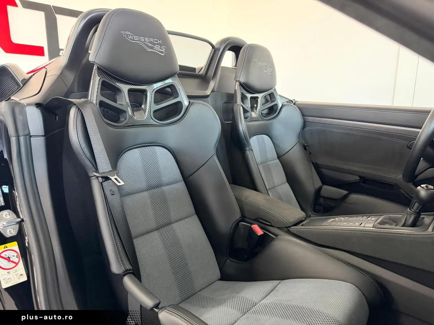 PORSCHE Boxster Spyder RS WEISSACH LIFT SCHALE BOSE