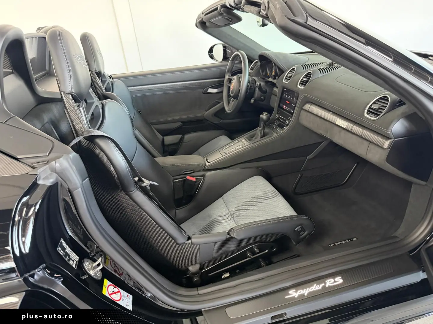 PORSCHE Boxster Spyder RS WEISSACH LIFT SCHALE BOSE