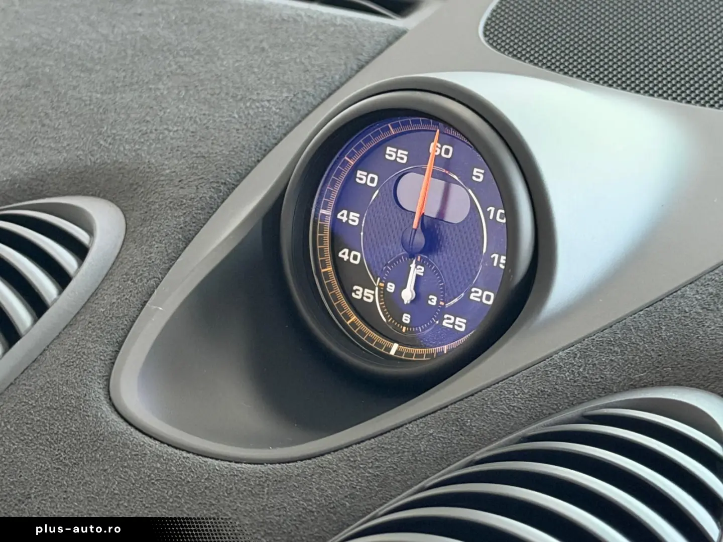 PORSCHE Boxster Spyder RS WEISSACH LIFT SCHALE BOSE