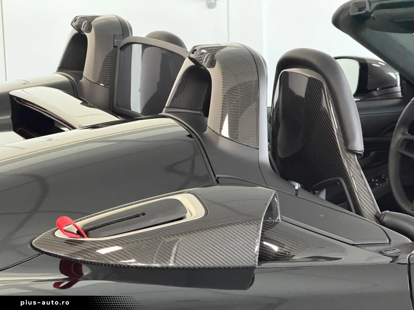 PORSCHE Boxster Spyder RS WEISSACH LIFT SCHALE BOSE