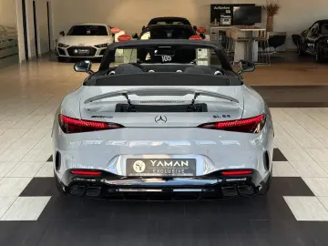 MERCEDES-BENZ SL 63 AMG Aerodynamik LIFT HuD Night-Paket