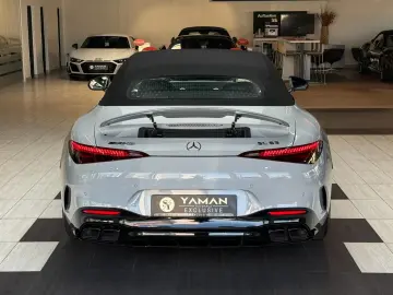 MERCEDES-BENZ SL 63 AMG Aerodynamik LIFT HuD Night-Paket