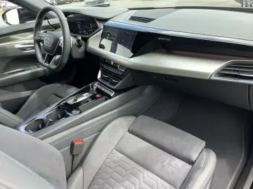 AUDI RS e-tron GT quattro WäPu HeadUp B&O PANO 4xSHZ