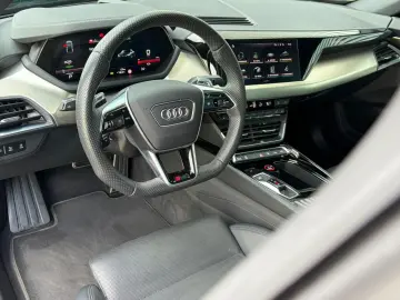 AUDI RS e-tron GT WINTERRÄDER MASSAGE SONDERLACKIERUN