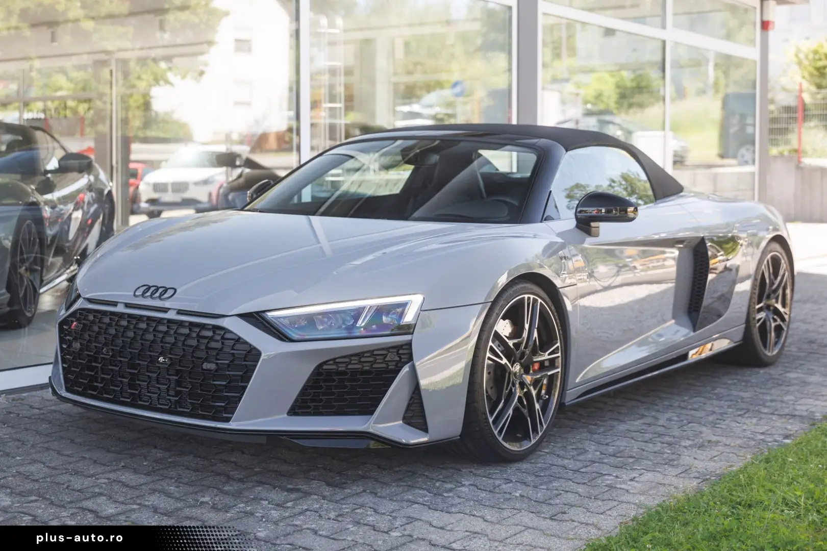 AUDI R8 Spyder V10 performance RWD S tronic