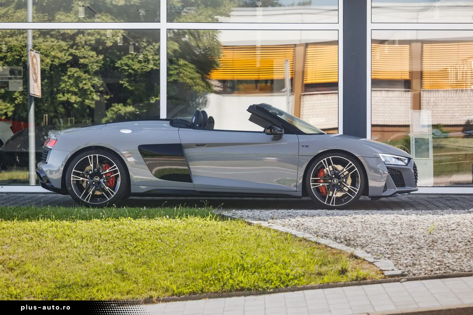 AUDI R8 Spyder V10 performance RWD S tronic