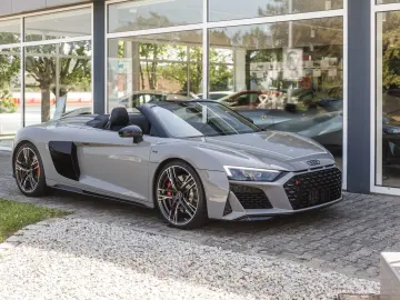 AUDI R8 Spyder V10 performance RWD S tronic