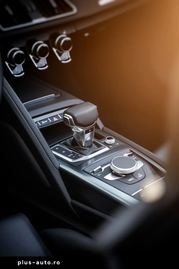 AUDI R8 Spyder V10 performance RWD S tronic