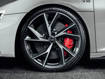 AUDI R8 Spyder V10 performance   B&O   Carbon   VAT