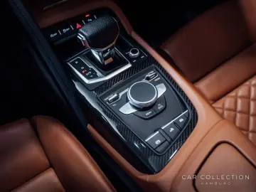 AUDI R8 Spyder V10 performance   B&O   Carbon   VAT