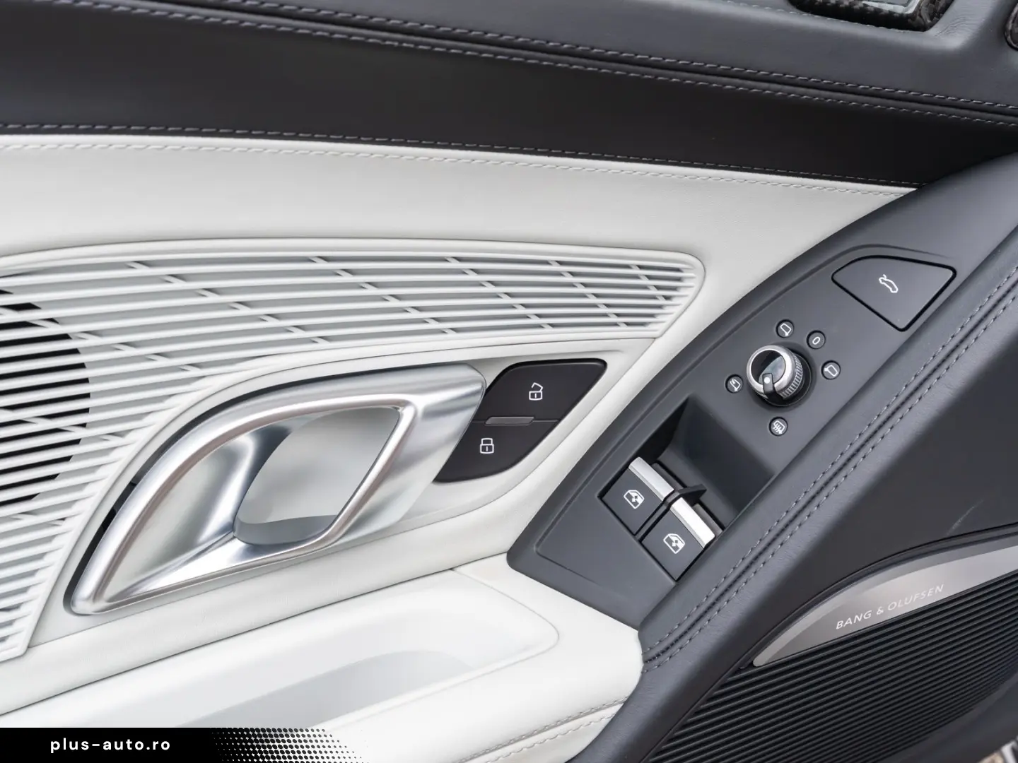 AUDI R8 Coupe V10 performance quattro KERAMIK B&O RFK