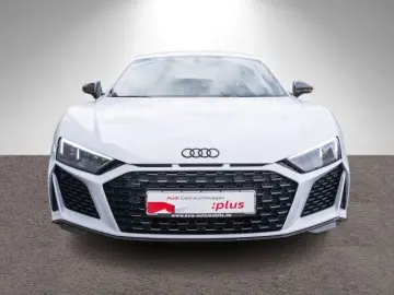 AUDI R8 Coupe V10 performance quattro KERAMIK B&O RFK